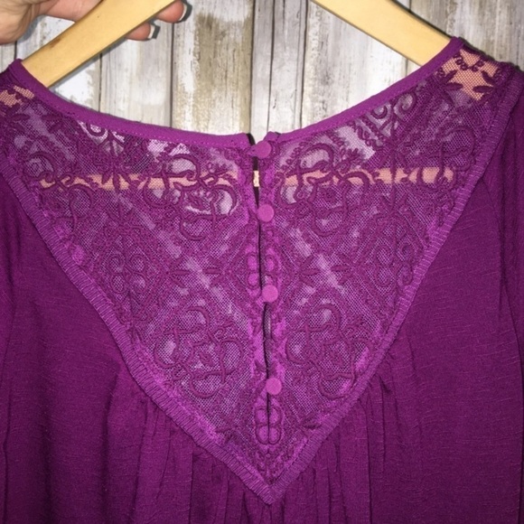 White House Black Market Purple Lace Neck Blouse - Picture 4 of 5